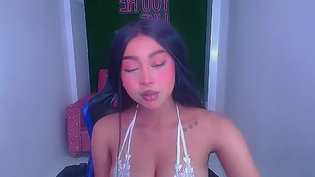 brenda a  online show from 12.11.24