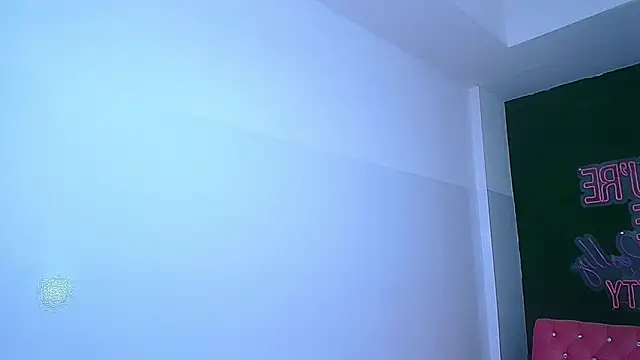 brenda a  online show from 01.12.25