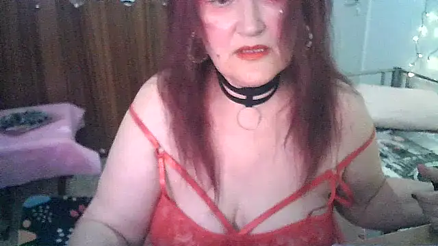 Snapshot of SabrinaXlovess chatting on 05.31.26 SabrinaXlovess online show from 05.31.26
