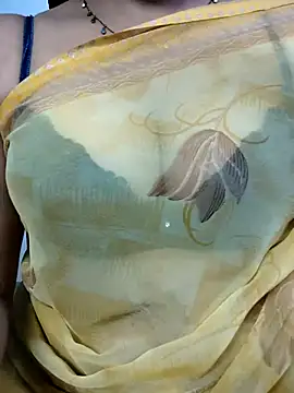 VR here 4U online show from 10.05.25