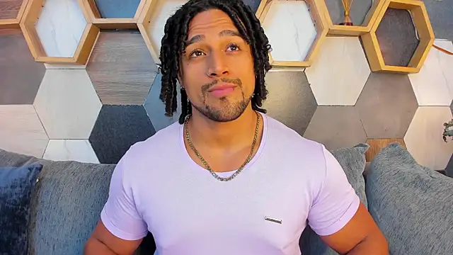 MikeEstevess online show from 02.14.25