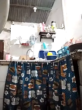 Snapshot of Andreita_95 chatting on 02.13.26 Andreita 95 online show from 02.13.26