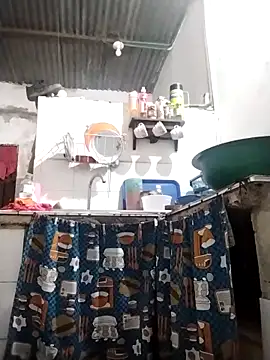 Snapshot of Andreita_95 chatting on 02.18.26 Andreita 95 online show from 02.18.26