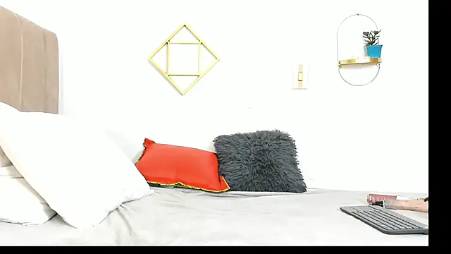 AnahiSmitth online show from 01.10.25