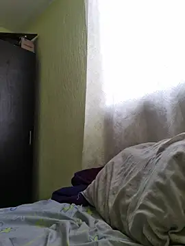 Paulhot018 online show from 10.22.25