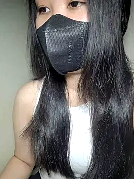 Snapshot of Athena20001 chatting on 10.28.25 Athena20001 online show from 10.28.25