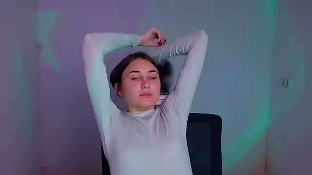 Jennifer Blum online show from 12.12.24