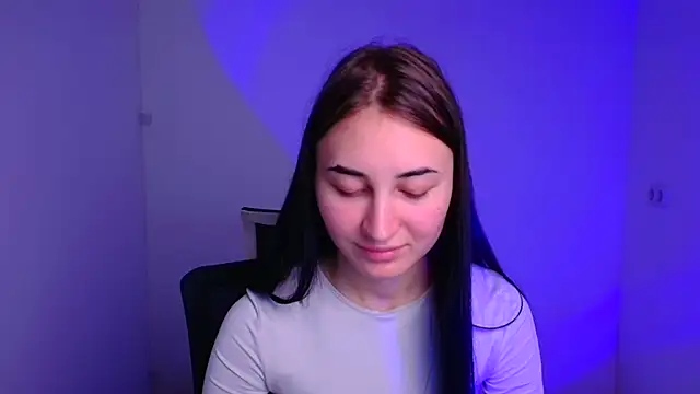 Jennifer Blum online show from 12.13.24