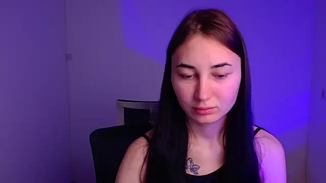 Jennifer Blum online show from 12.14.24