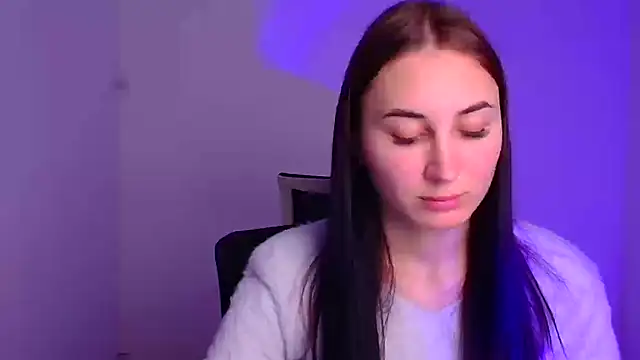 Jennifer Blum online show from 12.22.24