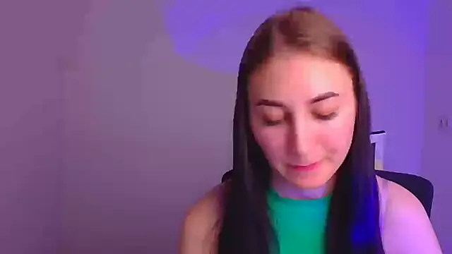 Jennifer Blum online show from 12.25.24