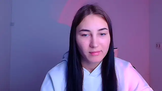 Jennifer Blum online show from 01.24.25