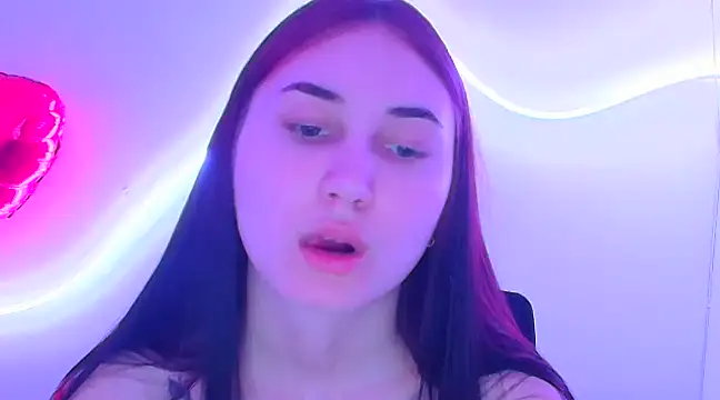 Jennifer Blum online show from 02.25.25