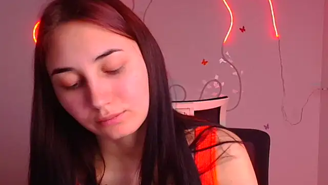 Jennifer Blum online show from 03.08.25