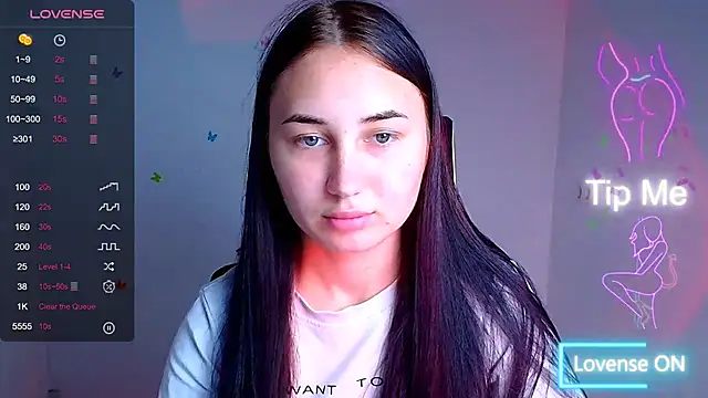 Jennifer Blum online show from 09.14.25