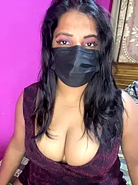 NOORA-GIRL online show from 09.21.25