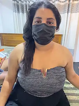 NOORA-GIRL online show from 04.03.26