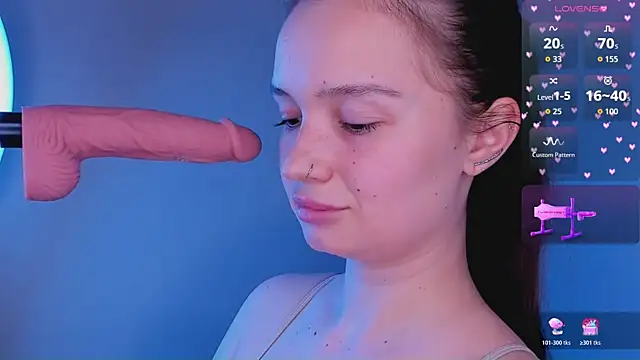 bitchpeace  online show from 04.30.26