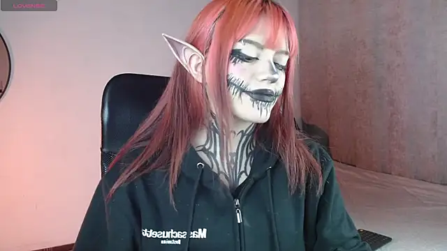 LilithMadness online show from 12.18.24