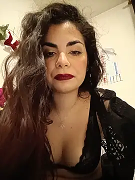 Snapshot of Saturnia_Yvonne chatting on 01.04.25 Saturnia Yvonne online show from 01.04.25