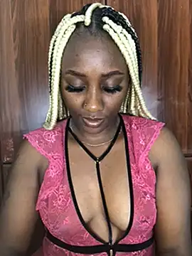 Snapshot of Lola_kims chatting on 02.23.25 Lola kims online show from 02.23.25