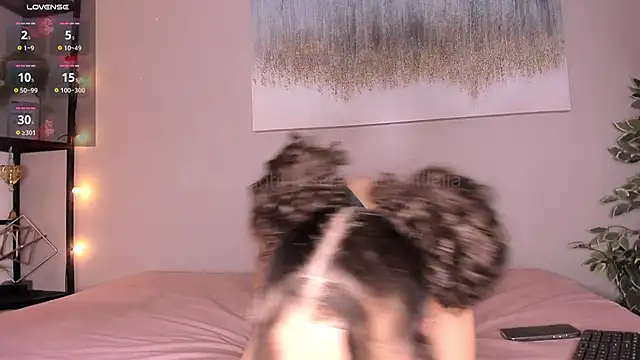  LittleLia online show from 02.13.25