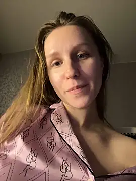 AnasteishaCharm online show from 12.24.24
