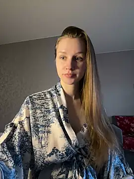 AnasteishaCharm online show from 01.05.25