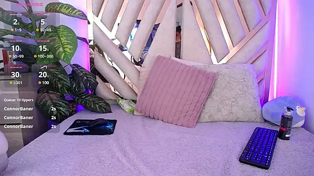 Camille jhonson online show from 02.01.25