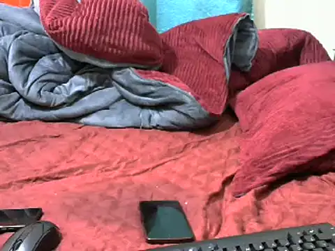 Snapshot of Creamy_dolly chatting on 12.19.24 Creamy dolly online show from 12.19.24