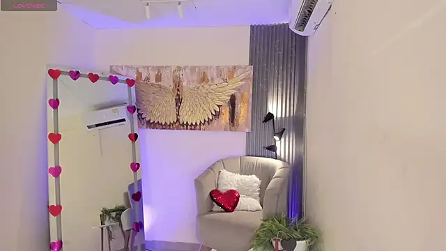 emma alice  online show from 02.06.25