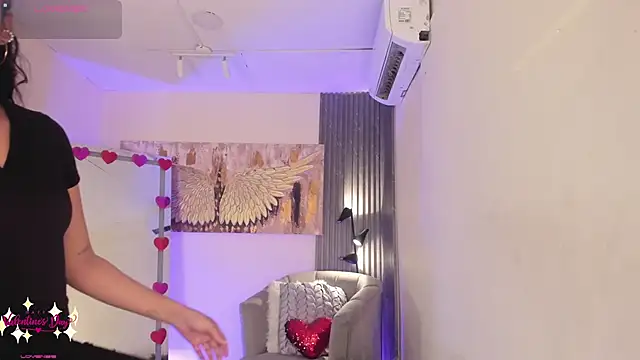 emma alice  online show from 02.08.25