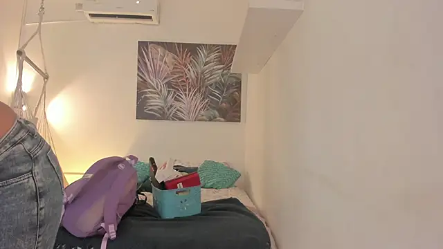 emma alice  online show from 03.19.25