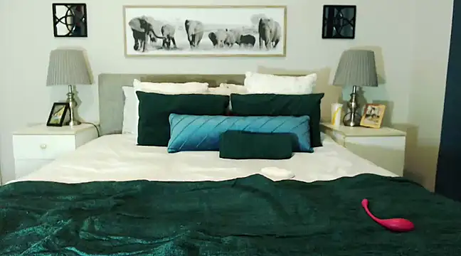 NaughtyKelly28 online show from 02.01.25