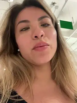 Karen San Miguel online show from 12.10.24
