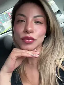 Karen San Miguel online show from 12.22.24