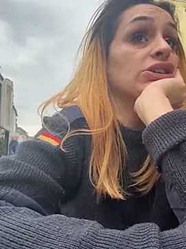 JeSuisUnTapin online show from 10.11.25