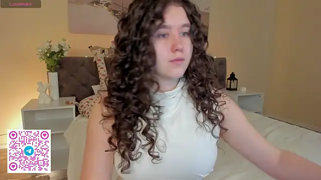 Ariella Sol online show from 06.22.26