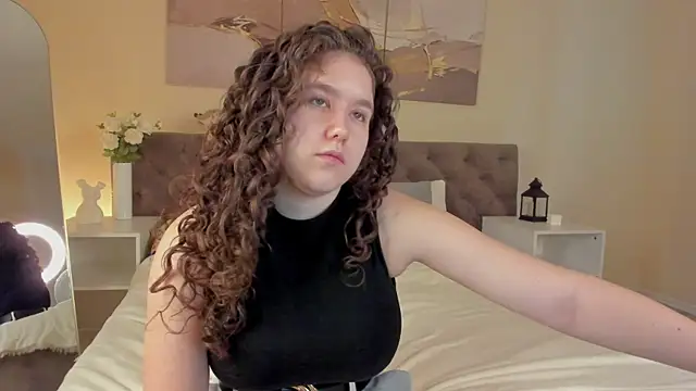 Ariella Sol online show from 07.08.26