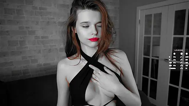 RexanneHatt online show from 03.04.25