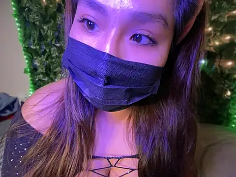 LunaXoxo online show from 02.26.25