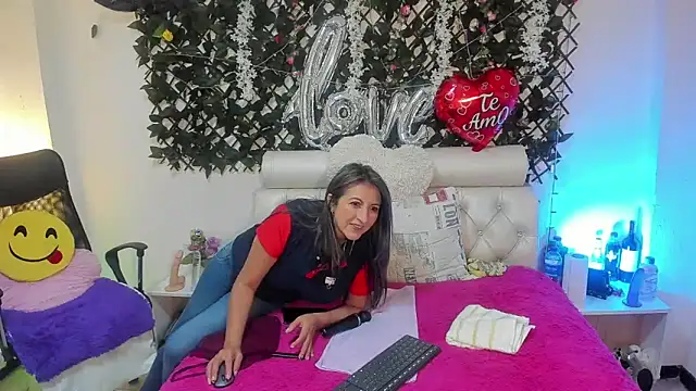 any mour online show from 03.18.25