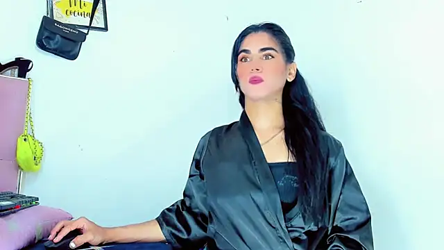 hannabigdirty online show from 12.14.24