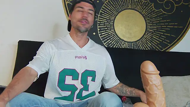 Adam MillanFF online show from 01.12.26