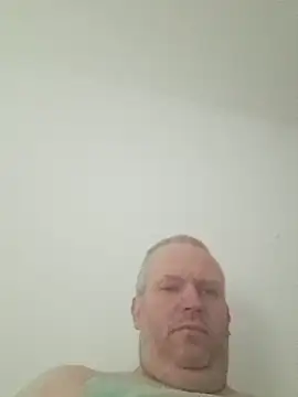 ShyBoy1982 online show from 05.18.26