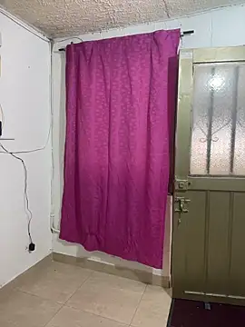 Ari Baker online show from 10.25.25