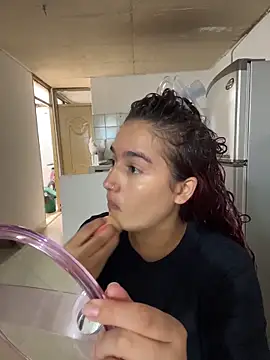 Ari Baker online show from 10.27.25