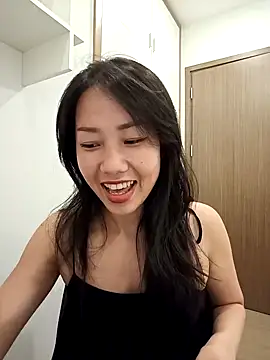 Sugar2k5 online show from 12.18.24