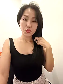 Sugar2k5 online show from 02.13.25