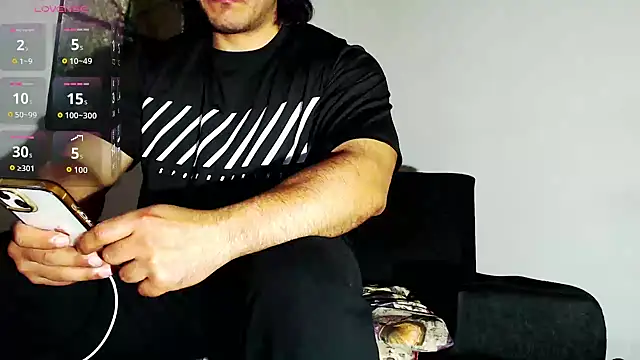 Snapshot of willian_m777 chatting on 03.26.26 willian m777 online show from 03.26.26